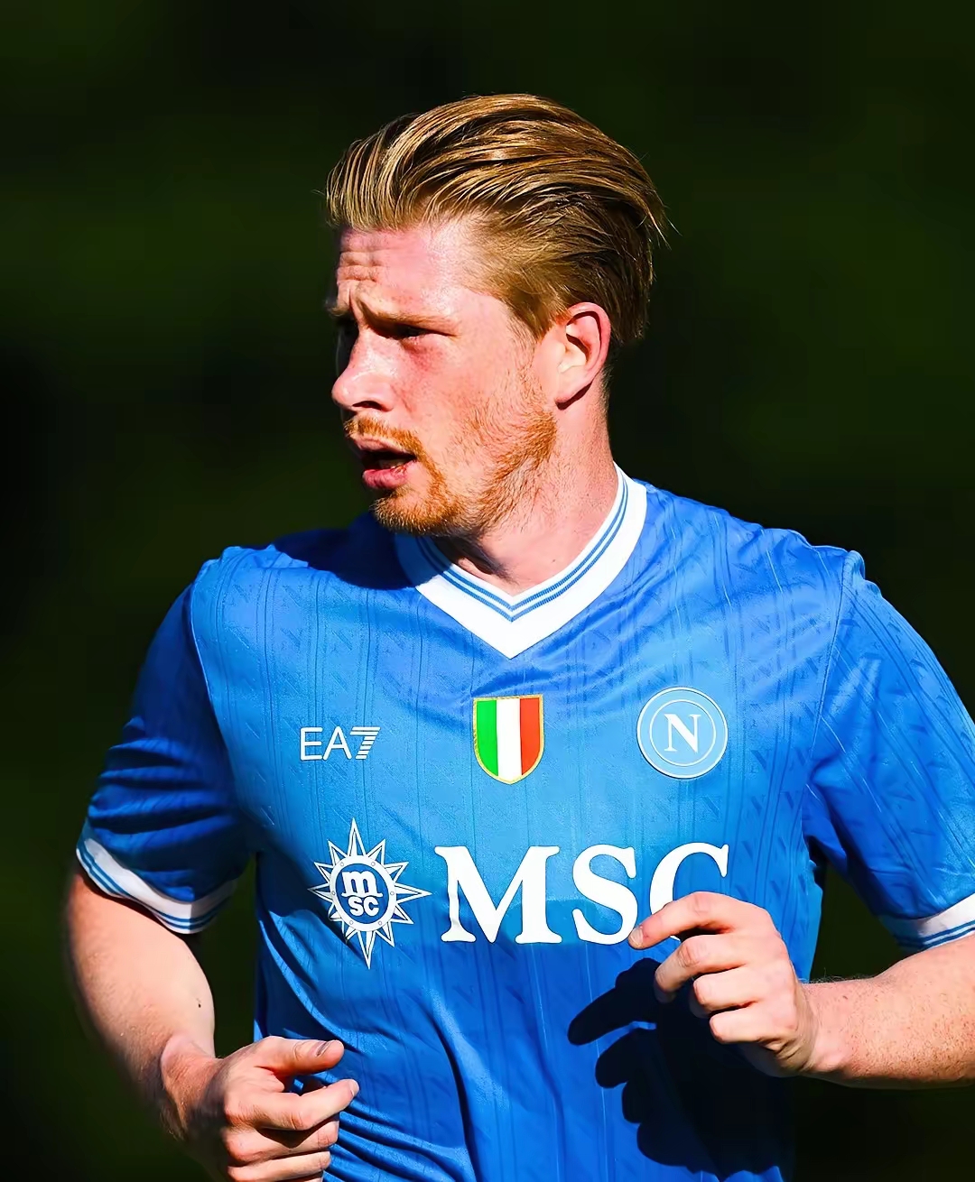 阿劳霍出现心理问题，乌拉圭国家队声援：我们与你同在