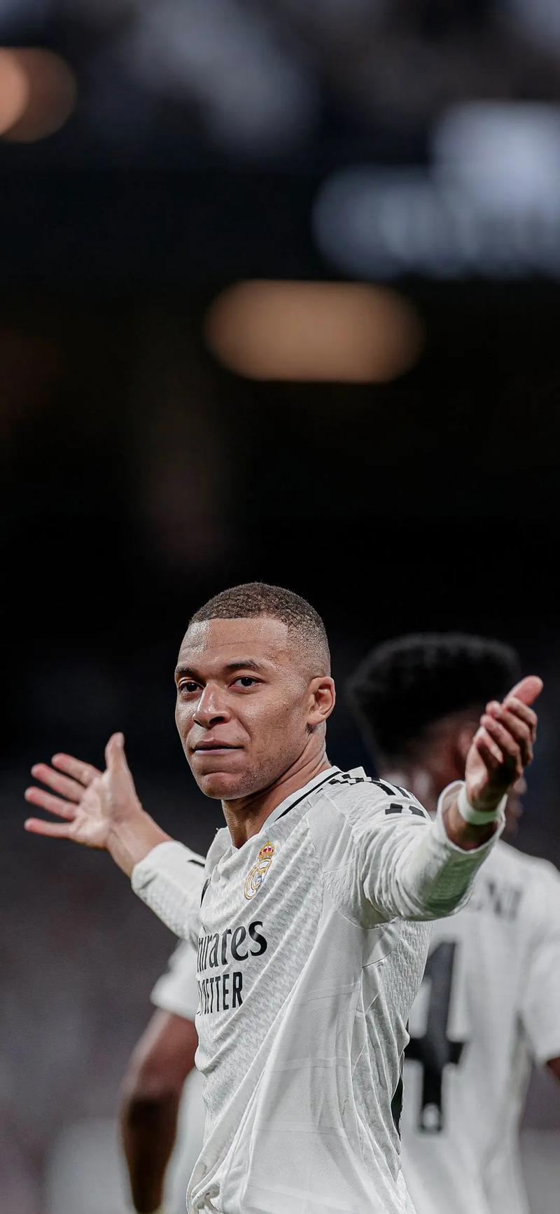 西甲-毕巴0-2皇马：历史战绩碾压，龙哥不用慌｜前瞻